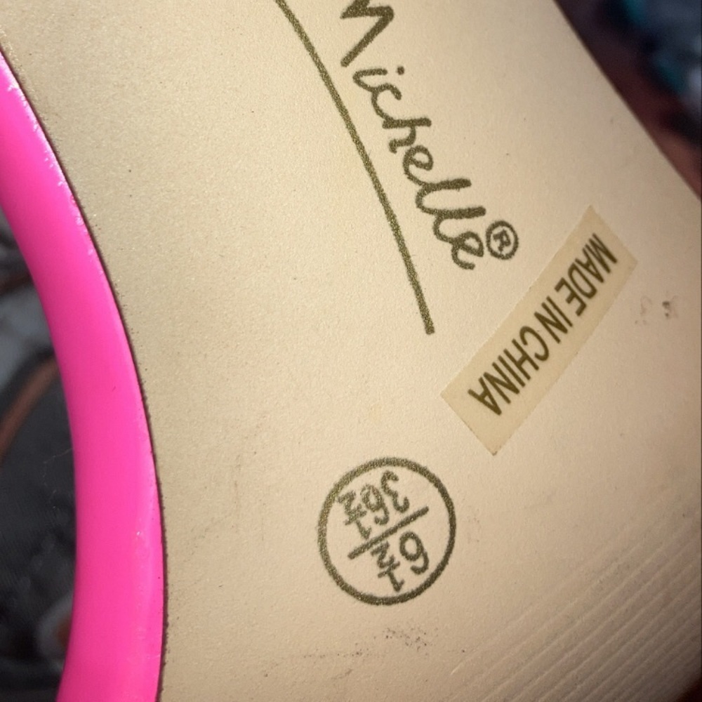 Open toed Pink High Heel